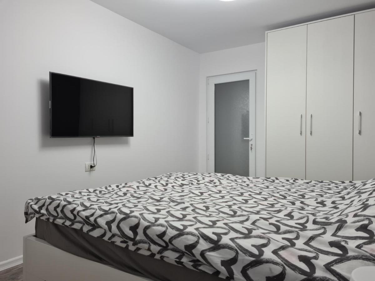 Apartament Terra Targoviste Exterior photo