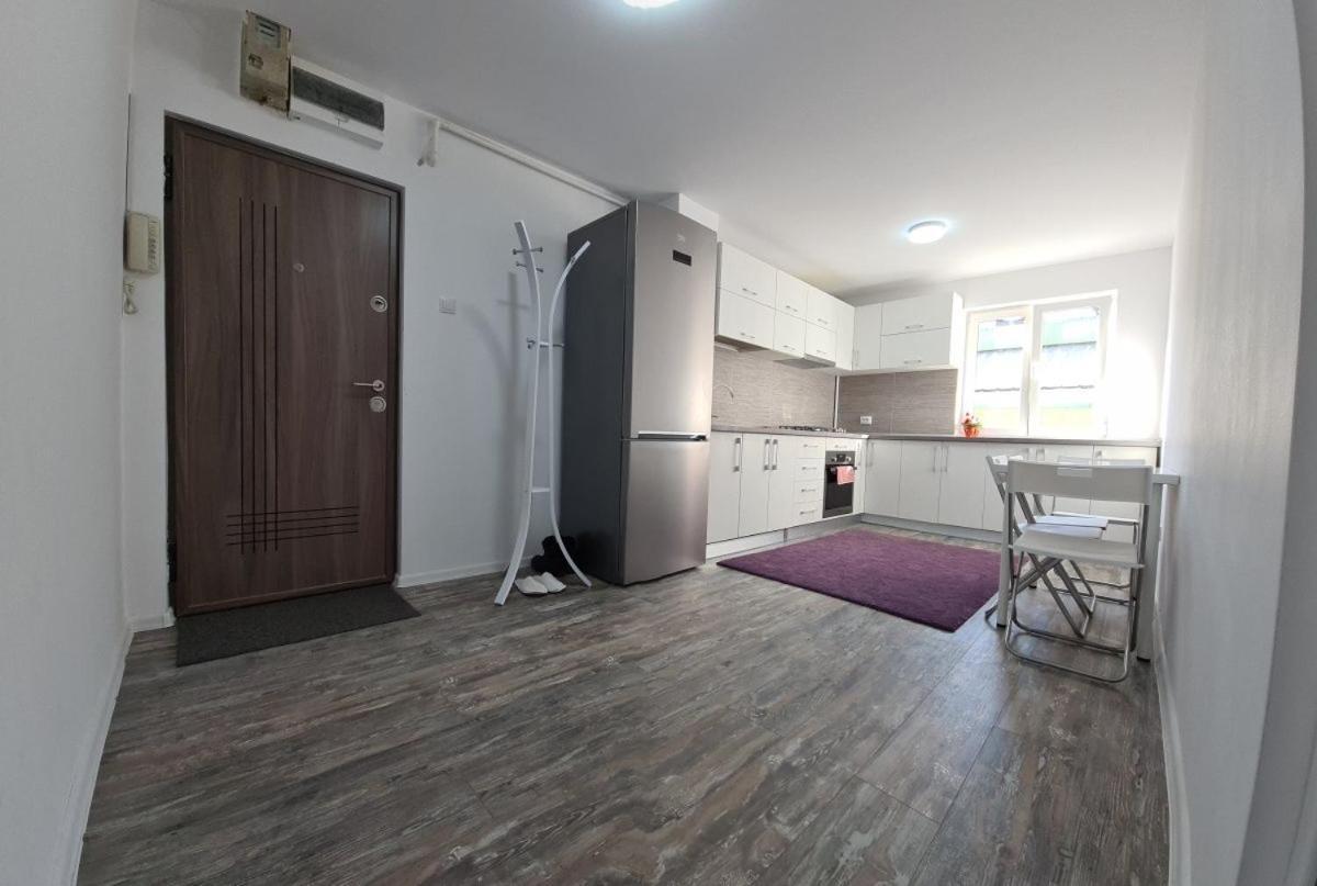 Apartament Terra Targoviste Exterior photo